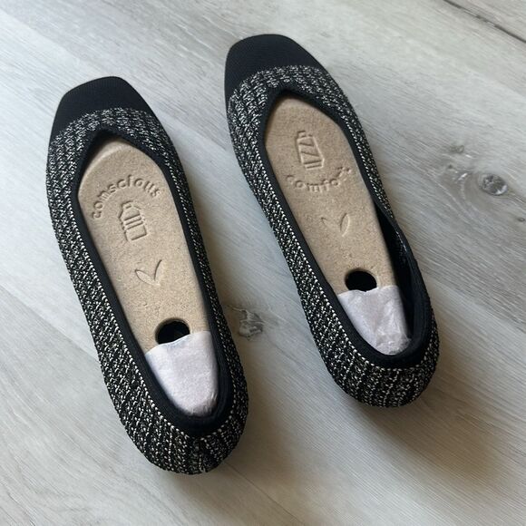 VIVAIA
Margot 2.0 Stretch Knit Plaid Flats black and white 11 tweed NWT in box - Picture 11 of 13